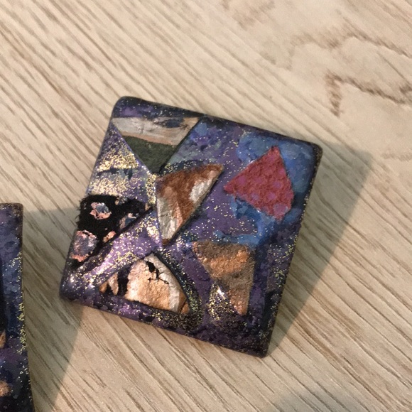 • 80’s Vintage Earrings • - Picture 5 of 8